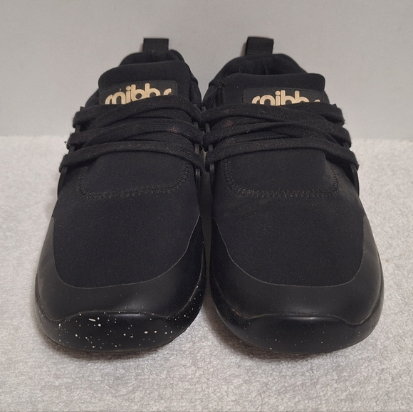 Black Women's Sneakers - Picture 6 of 9